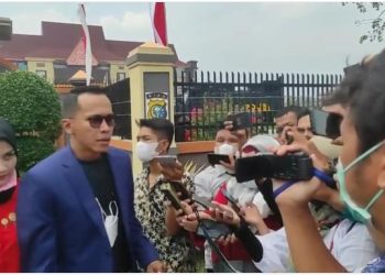 Laporan Terhadap Agung Nugroho Mandek, Mantan Istri Datangi Mapolda Riau