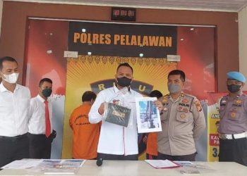 Reskrim Polres Pelalawan Tangkap 2 Pelaku Penambangan Galian C Ilegal, Satu DPO
