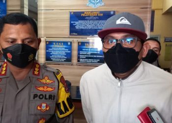 Pengemudi Mercy yang Halangi Ambulans Puskesmas Cisoka Minta Maaf