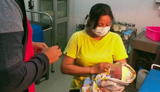 Tragis, Bayi Baru Lahir Ditemukan di Tempat Sampah di Kuta Utara Dalam Kondisi Menyedihkan