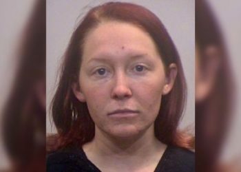 Bunuh Dua Putrinya, Ibu Ini Serahkan Diri ke Polisi