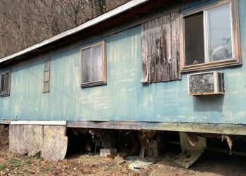 Lagi Perbaiki Pipa, Pacar Wanita Ini Temukan Sisa-sisa Mayat Manusia