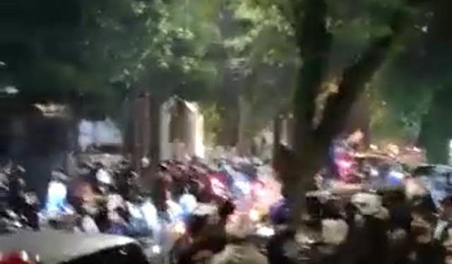 Ini Kata Polisi Soal Video Gerombolan Bermotor Keroyok Pengguna Jalan di Bandung