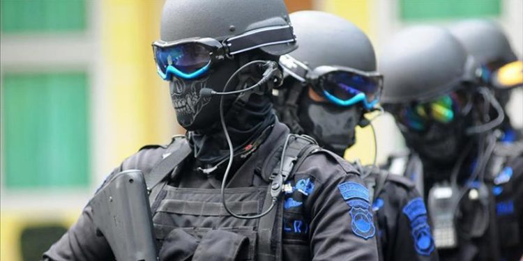 Dibuntuti dari Kontrakan, Begini Kronologis Densus 88 Sergap Terduga Teroris di Mal Bandung