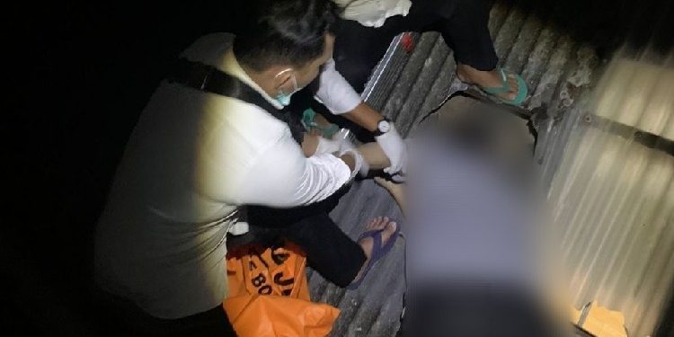 Pria di Batam Meninggal Menjelang Buka Puasa Diatap Rumah