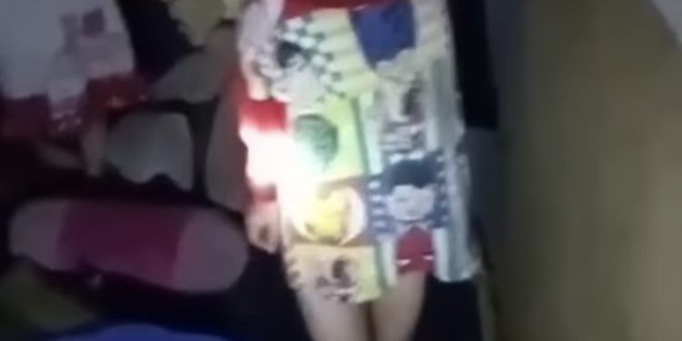 Warga Bojonggede Selamatkan Bocah yang Dikurung dan Diikat oleh Ayah Tiri