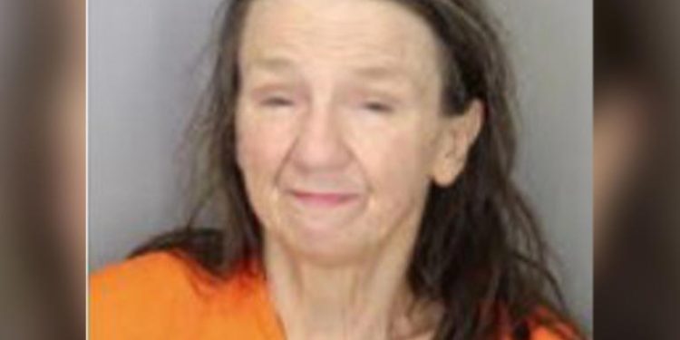 Rasa Kopi Buatannya Dikritik, Wanita Ini Tikam Suaminya Berulang Kali