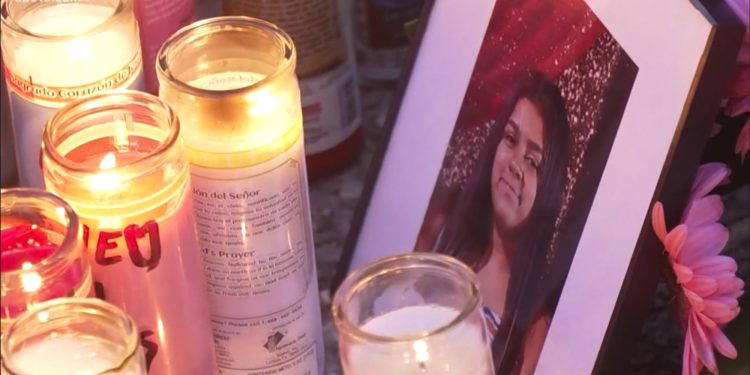 Polisi sedang Selidiki Kematian Siswa SMA yang Ditikam di depan Sekolahnya