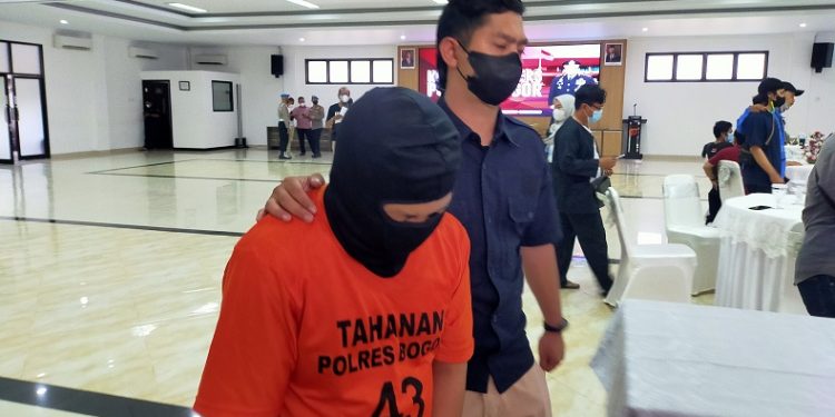 Bejat, Ayah di Bogor Perkosa Anak Kandung hingga Berkali-kali