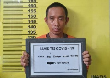 Anak Durhaka, Hanya Gegara Dilarang Main Handphone, Rizal Pukul Ayah Kandung Pakai Kayu