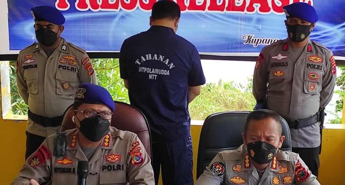 Terduga Pedagang Manusia Dari Bali Ditangkap Karena Menyelundupkan 26 WNI ke Australia