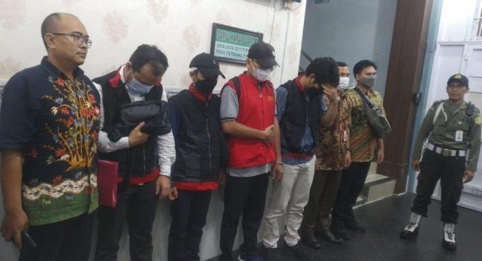 4 Pegawai Samsat Kelapa Dua Tangerang Gelapkan Duit Pajak Senilai Rp 6 Miliar