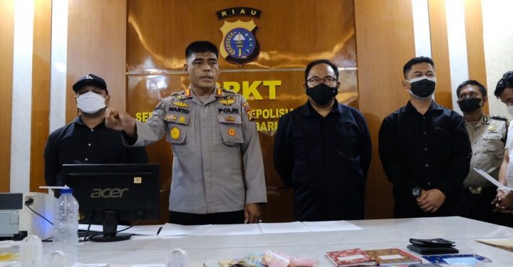 Gelar Operasi di Kampung Dalam dan Pangeran HIdayat, Tim Gabungan Polda Riau Amankan 31 Paket dan 10 Orang