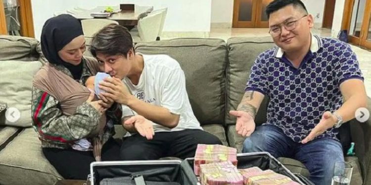 Akan Penuhi Panggilan Bareskrim Polri, Rizky Billar Siap Kembalikan Uang Satu Koper dari DNA Pro