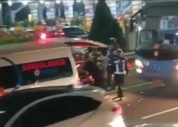 Diduga Alami Serangan Jantung, Sopir TransJ Tabrak 3 Mobil