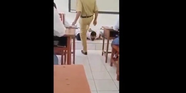 Viral, Video Guru di Bali Injak Siswanya Karna tak Cukur Rambut