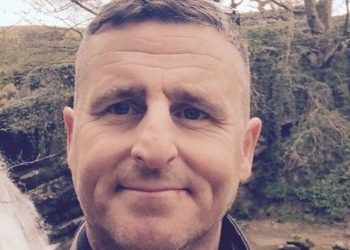 Pria Ini Dibunuh Kekasihnya Bersenjatakan Pecahan Piring