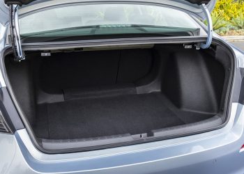 Wanita Ini Ditangkap setelah Jasad Anaknya Ditemukan di dalam Bagasi