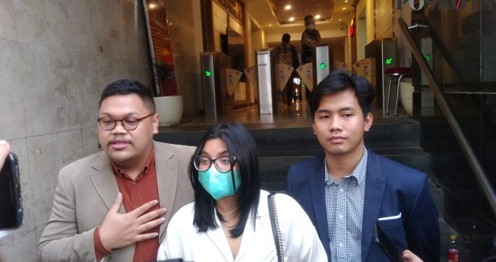 Pengacara Sebut Dea OnlyFans Hamil 23 Minggu, Minta Jaksa Tidak Lakukan Penahanan