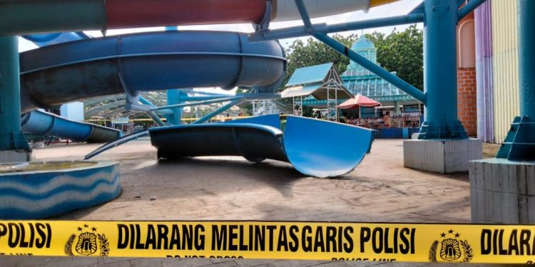 Lukai 16 Orang, Berikut Kronologi Seluncuran Kenpark Surabaya Ambrol