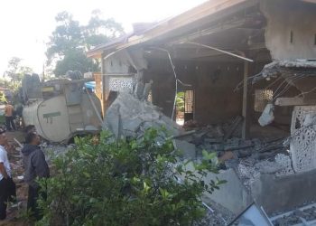 Rem Blong, Truck CPO Hantam Mushola di Lintas Teluk Kuantan