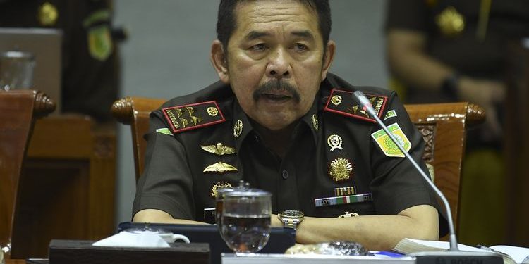 Jaksa Agung Berikan Ancaman Bagi Anak Buah yang Tak Masuk di Hari Pertama Kerja