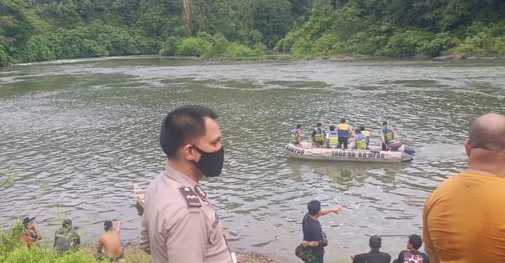 Nekat Sebrang Sungai Kampar Tapi Bisa Berenang, Pemancing Tenggelam
