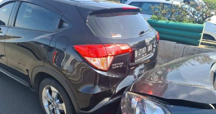 Delapan Kendaraan Terlibat Tabrakan Beruntun di Tol Kemayoran – Pluit