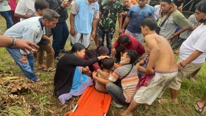 Dua Bocah Kecebur Sumur Gegara Niat Menolong Sang Adik, Begini Kondisinya Saat Ditemukan Warga