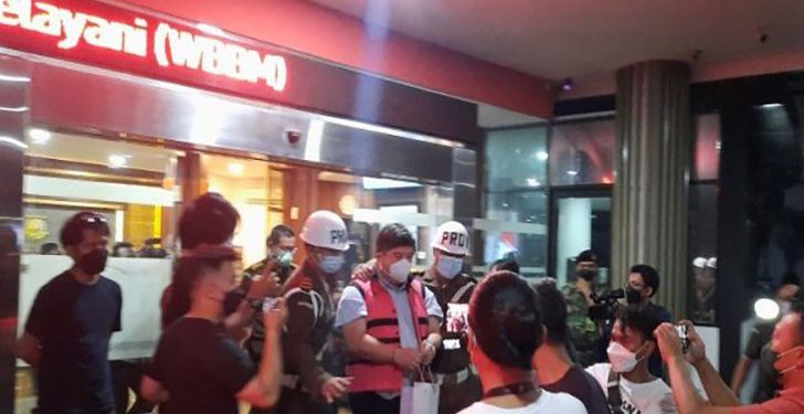 Kejagung Tetapkan Pengamat Pasar Modal Lin Che Wei Jadi Tersangka Dugaan Korupsi CPO