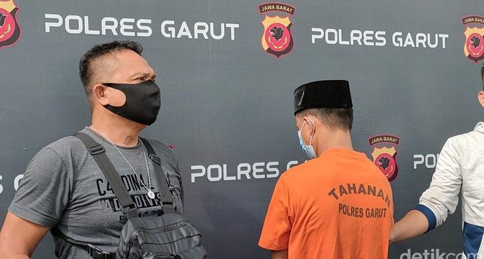 Parah, Pria Beristri Ini Cabuli 2 Kakek di Garut