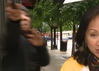 Kepolisian Chicago sedang Mencari Pria yang Menodongkan Senjata kepada Kru TV