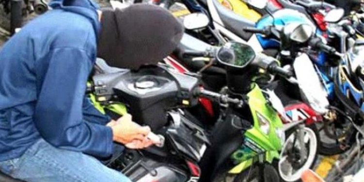 Kesaksian Marbut soal Motor Jemaah yang Sedang Shalat Dicuri di Kebayoran Lama