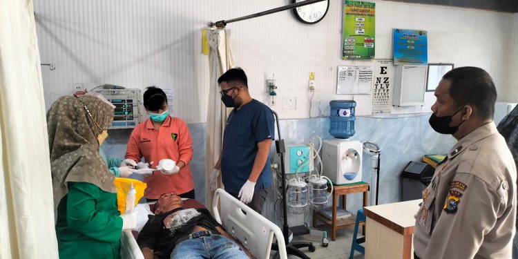 Ketahuan Hendak Curi Handphone Gharim, Pemuda di Pekanbaru Babak Belur Dihajar Massa
