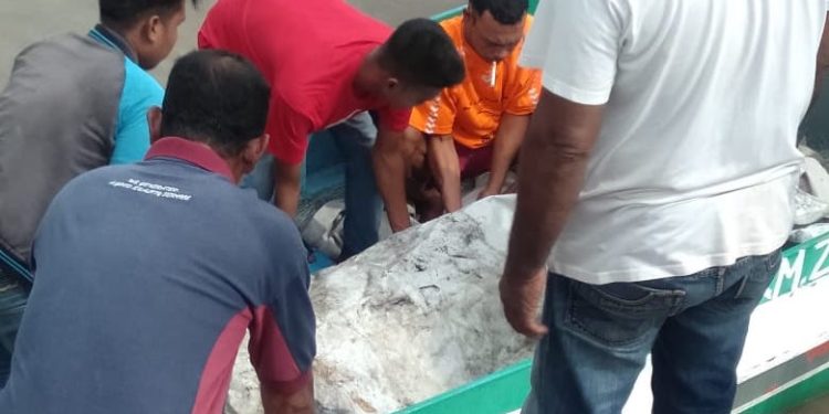 Tanker Tabrak Kapal Nelayan, Satu Meninggal Dunia