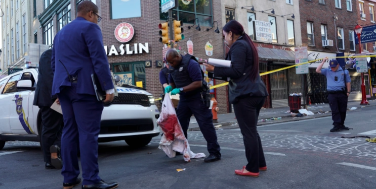 9 Orang Tewas dan Puluhan Lainnya Terluka Dalam Tiga Penembakan Massal di AS