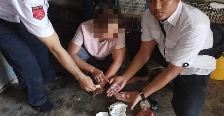 Unit Reskrim Polsek Tapung Hilir Tangkap IRT DPO Kasus Narkoba
