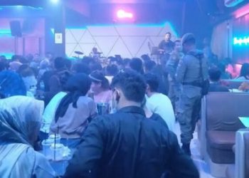 Tak Miliki Izin, Satpol PP Sita Alat Musik Cafe di Kota Padang