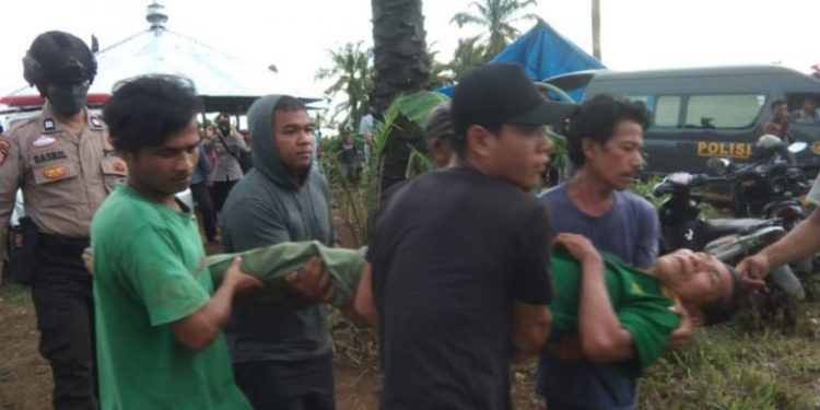 10 Orang Luka-luka Akibat Konflik Lahan Antara Petani dan Masyarakat