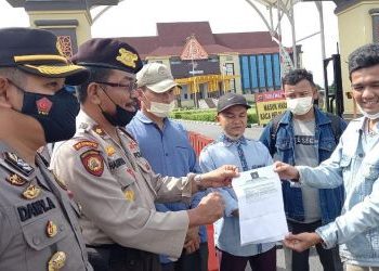 Mahasiswa Peduli Riau Minta Kapolda Periksa Bupati Rohil, Ini Alasannya