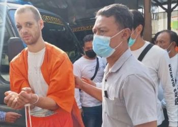 Kalah Main Kripto, Bule Rusia Nekat Curi Motor di Bali