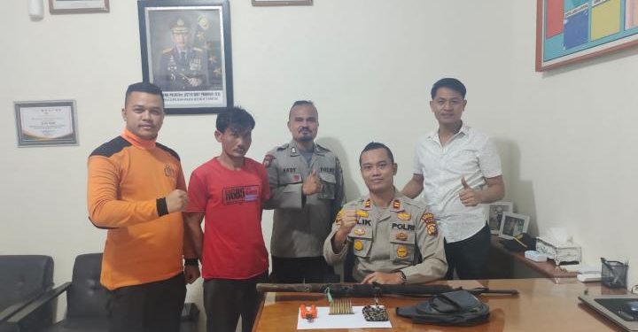 Miliki Senpi Rakitan dan Sembilan Peluru, Petani di Rohul Diamankan Polisi