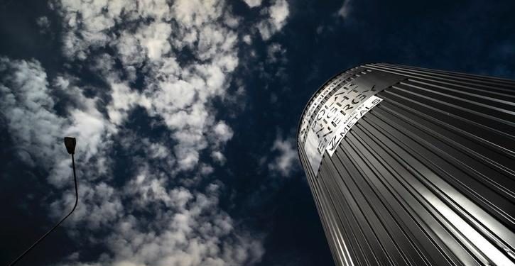 Finlandia Kembangkan Baterai Pasir Pertama di Dunia yang Mampu Berfungsi Penuh