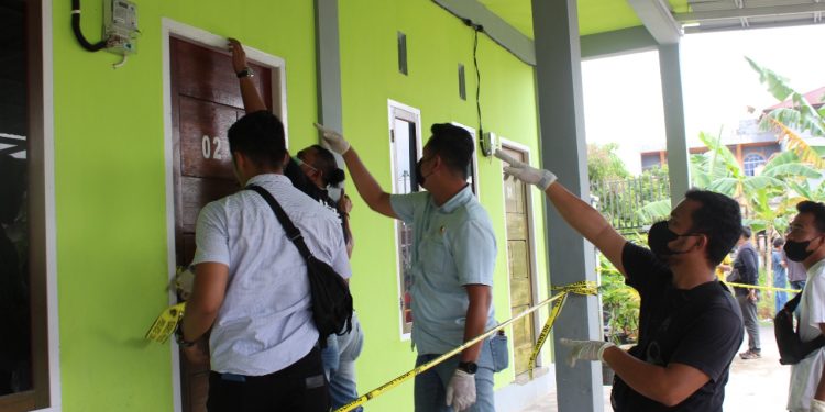 Karena Cemburu VC dengan Lelaki Lain, Penghuni Kos di Tembilahan Dibunuh Pacarnya