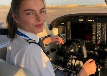 Digigit Nyamuk Dibagian Dahi, Pilot Ini Meninggal Secara Tragis