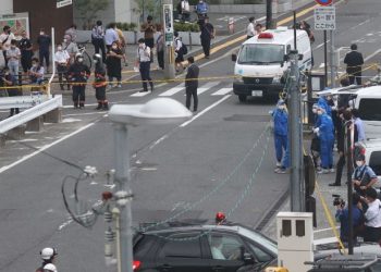 Usai Ditembak, Shinzo Abe Menerima Transfusi Darah di Tempat Kejadian Untuk Menyelamatkan Nyawanya