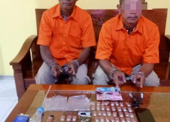 Kabur Ke Dalam Kebun Karet,  2 Pelaku Narkoba Akhirnya Diringkus Polsek Kampar Kiri
