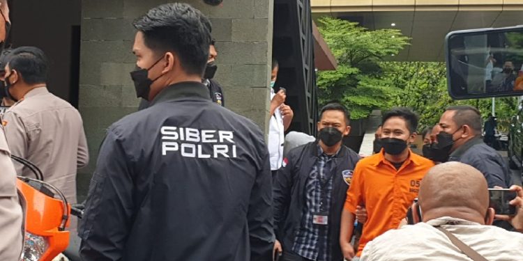 Berkas Lengkap, Doni Salmanan Segera Disidangkan