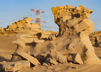 Bukit Fosil Abu Dhabi: Lanskap Beku Indah yang Tercipta Akibat Perubahan Iklim