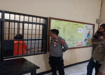 Perempuan di Sukabumi Hajar Ibu Kandung hingga Gigi Tanggal